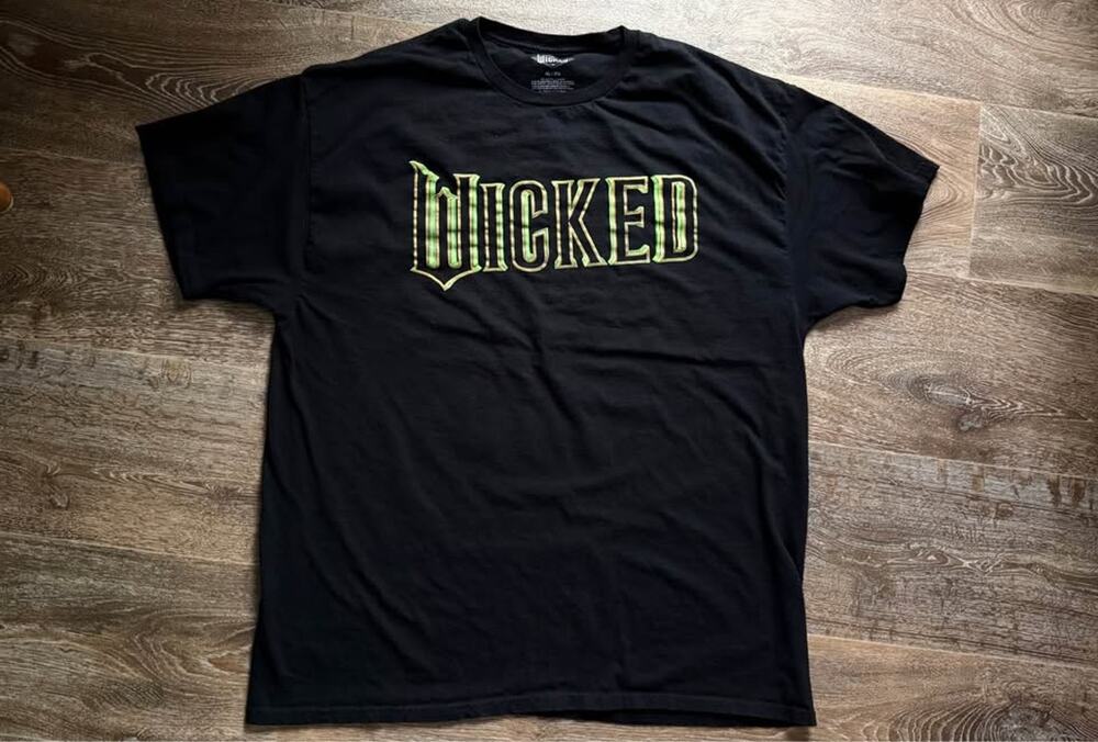 Men’s Wicked T-Shirt Size XL